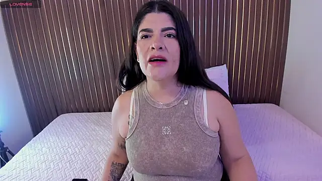 Roxie-NS online show from 11-26-25, 12:05