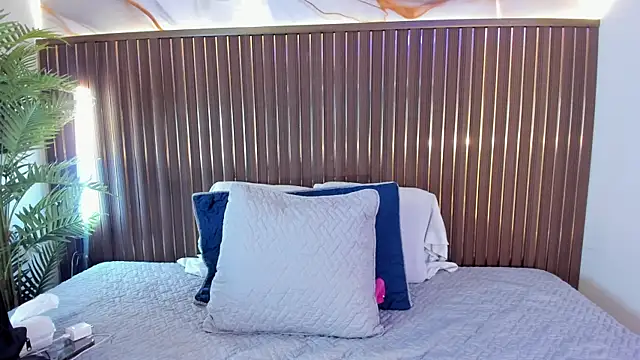 Roxie-NS online show from 02-28-26, 12:05