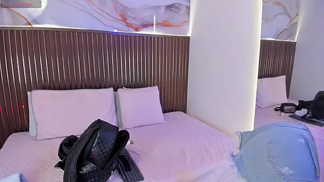 Roxie-NS online show from 10-01-25, 11:36