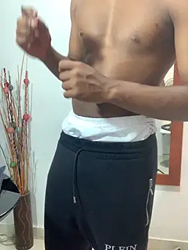 Snapshot of DEMOND_333 chatting on 09-19-25, 03:43 DEMOND 333 online show from 09-19-25, 03:43