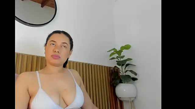 angie leonn online show from 09-23-25, 12:23