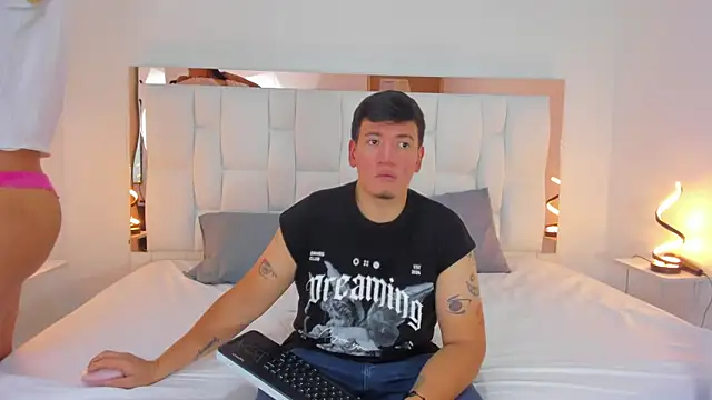 ZoeandEthan online show from 09-16-25, 06:31