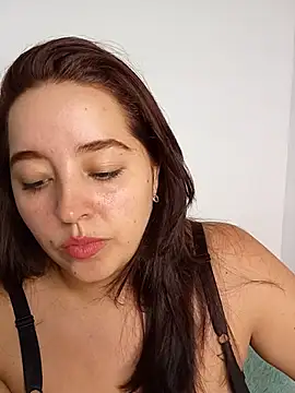 LoanaSantos online show from 10-27-25, 09:49