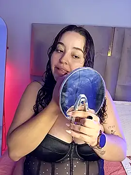 LoanaSantos online show from 02-04-26, 09:32