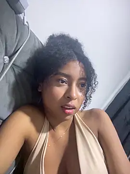 Alison-Jackson online show from 12-19-25, 11:40