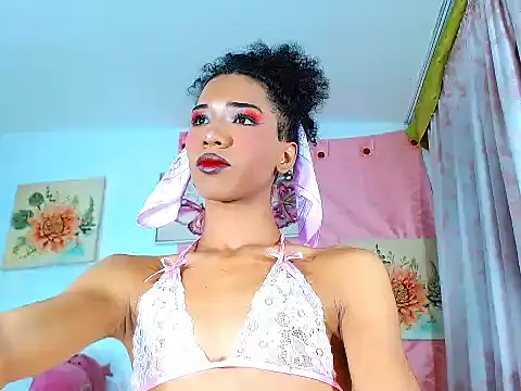 Snapshot of ebonydirtydoll25cm chatting on 10-16-25, 06:21 ebonydirtydoll25cm online show from 10-16-25, 06:21