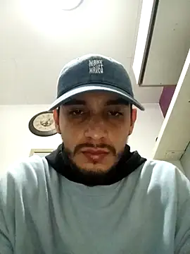 Juandavidbolivar online show from 11-10-25, 03:00