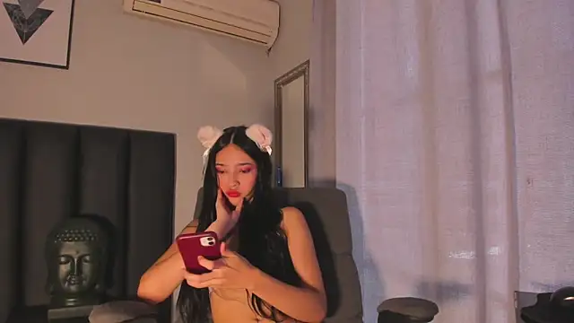 miIa bratz online show from 09-26-25, 08:05