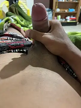 Snapshot of marcqueim chatting on 02-02-26, 10:53 marcqueim online show from 02-02-26, 10:53