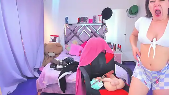 Luna Analya online show from 03-20-26, 02:51