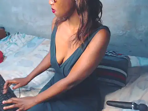 Blackntoxicabe6999 online show from 11-29-25, 01:50