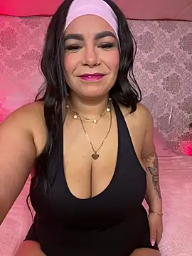 Snapshot of Vicky_Saidi chatting on 04-29-26, 10:30 Vicky Saidi online show from 04-29-26, 10:30