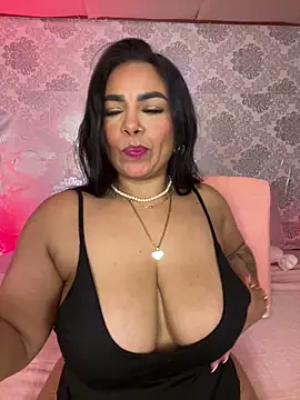 Snapshot of Vicky_Saidi chatting on 05-11-26, 04:04 Vicky Saidi online show from 05-11-26, 04:04