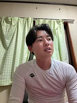 Snapshot of shoma2003 chatting on 05-14-26, 11:18 shoma2003 online show from 05-14-26, 11:18