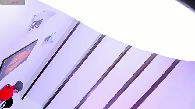 Rihanna hotx online show from 02-08-26, 03:15