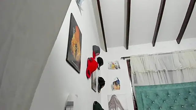 Rihanna hotx online show from 02-25-26, 02:45