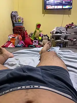 Snapshot of Luisfenaso chatting on 02-07-26, 03:25 Luisfenaso online show from 02-07-26, 03:25