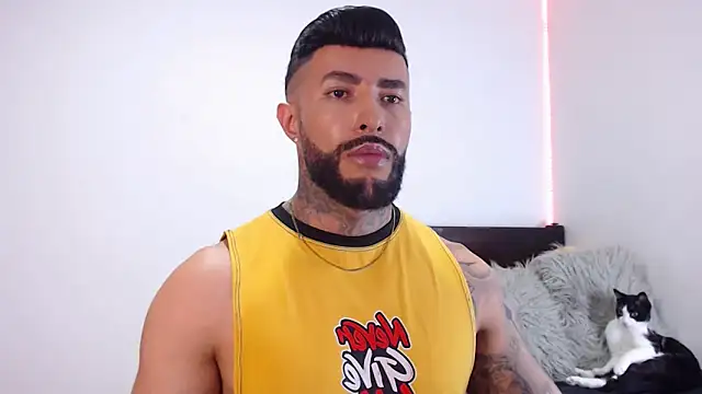 andrea de lucaa online show from 09-26-25, 03:35