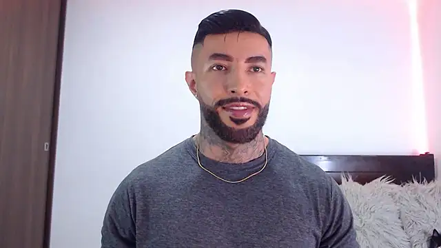 andrea de lucaa online show from 01-14-26, 03:54