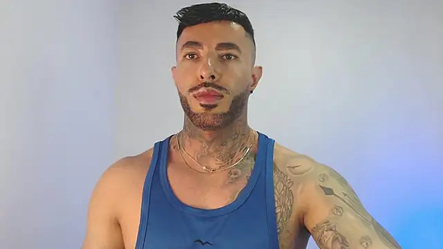 Snapshot of andrea_de_lucaa chatting on 05-06-26, 04:27 andrea de lucaa online show from 05-06-26, 04:27