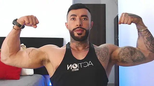 Snapshot of andrea_de_lucaa chatting on 05-27-26, 04:31 andrea de lucaa online show from 05-27-26, 04:31