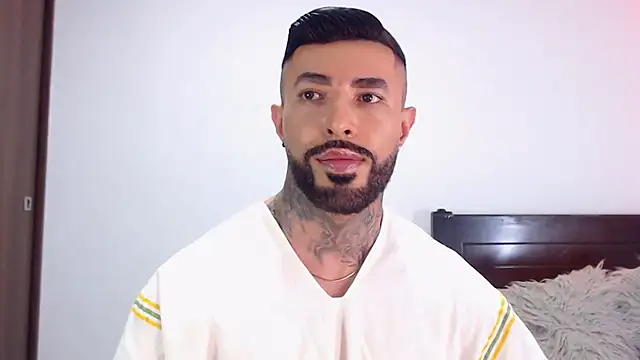 andrea de lucaa online show from 02-03-26, 06:22