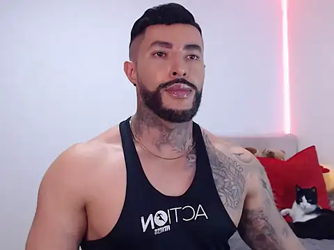 andrea de lucaa online show from 11-20-25, 04:02