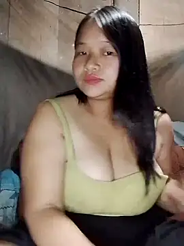 Snapshot of girl-babi chatting on 10-05-25, 08:38 girl-babi online show from 10-05-25, 08:38