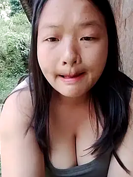 Snapshot of girl-babi chatting on 09-20-25, 02:38 girl-babi online show from 09-20-25, 02:38