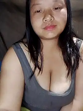 Snapshot of girl-babi chatting on 09-20-25, 02:44 girl-babi online show from 09-20-25, 02:44