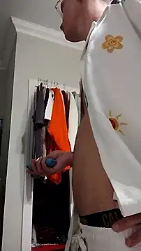 whoadiestreams online show from 09-23-25, 02:29