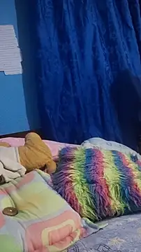 lindasyt online show from 12-21-25, 03:19