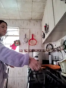 lindasyt online show from 12-18-25, 08:34