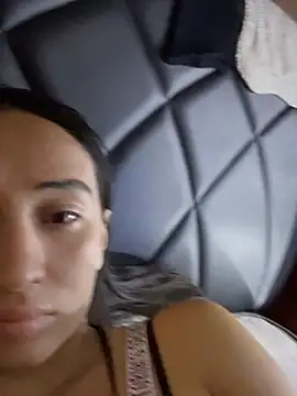 RAKEL37 online show from 04-15-26, 05:24