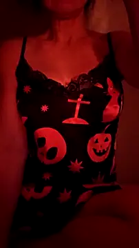 LeemaBean online show from 10-09-25, 04:57