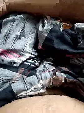 Snapshot of maddy3108 chatting on 11-10-25, 02:44 maddy3108 online show from 11-10-25, 02:44