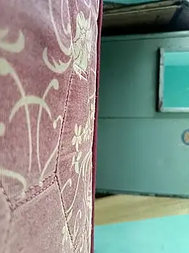 Snapshot of maddy3108 chatting on 12-17-25, 06:07 maddy3108 online show from 12-17-25, 06:07