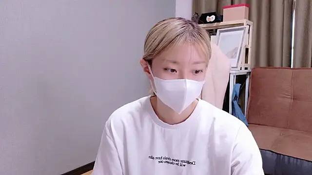 Nana  ch online show from 09-25-25, 05:02