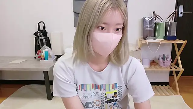 Nana  ch online show from 11-12-25, 11:36