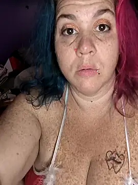 Courdles online show from 12-20-25, 12:24