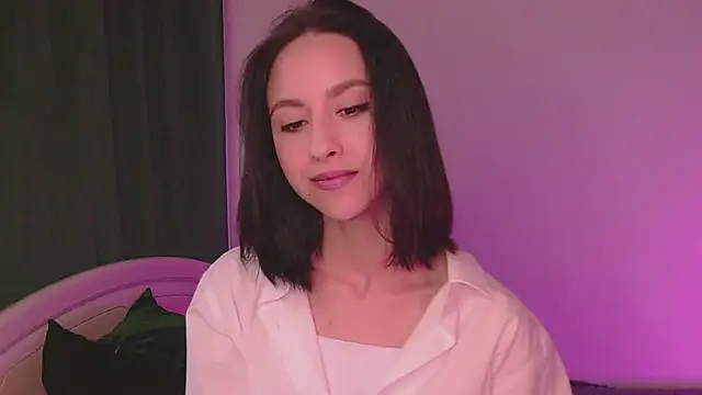 MiaSweetasHoney online show from 09-18-25, 09:01