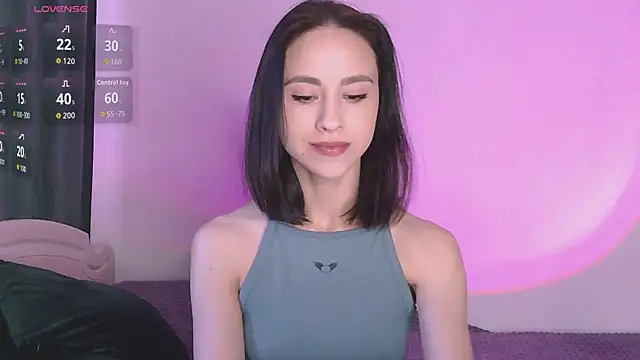 MiaSweetasHoney online show from 10-13-25, 06:37