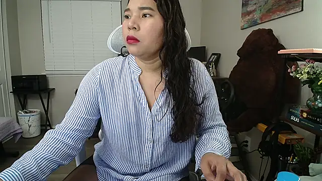 SHEILYN  online show from 10-30-25, 08:45