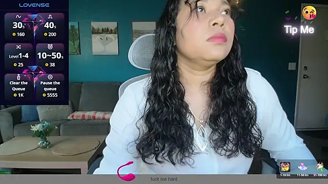 SHEILYN  online show from 07-15-26, 03:13