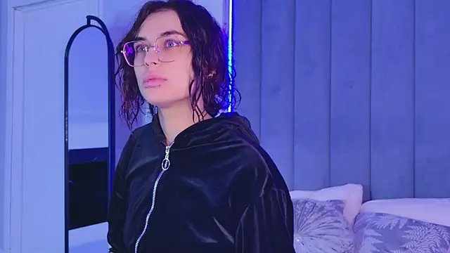 VioletAsh online show from 06-02-26, 04:34