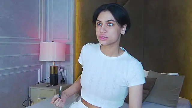 VioletAsh online show from 11-17-25, 04:38