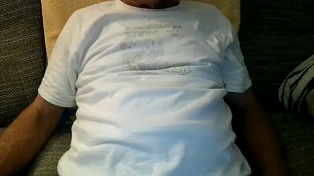 velikifant7 online show from 03-12-26, 05:06