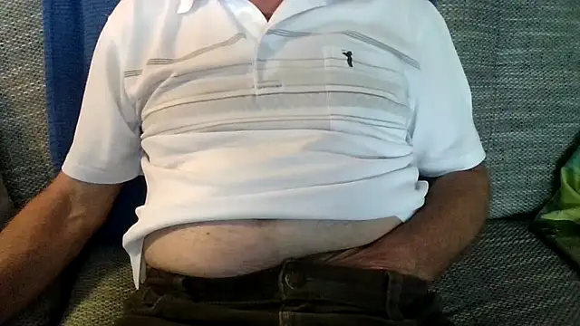 velikifant7 online show from 04-10-26, 01:51