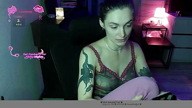   Leyla   online show from 02-06-26, 08:05