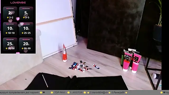   Leyla   online show from 03-19-26, 06:41